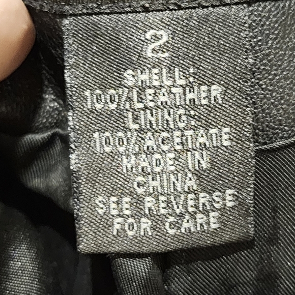 The Limited Women's black 100% leather Straight legs pants size 2 - Picture 3 of 14